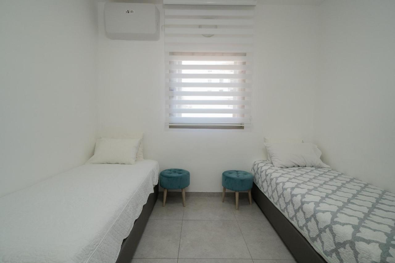 Maorissimo Boutique Apartment Akko Buitenkant foto